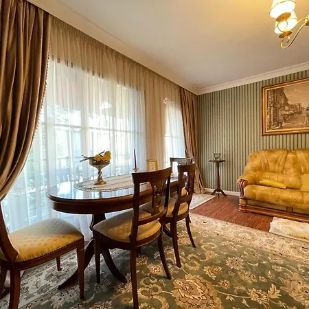 Boem In Inima Orasului Apartment Craiova